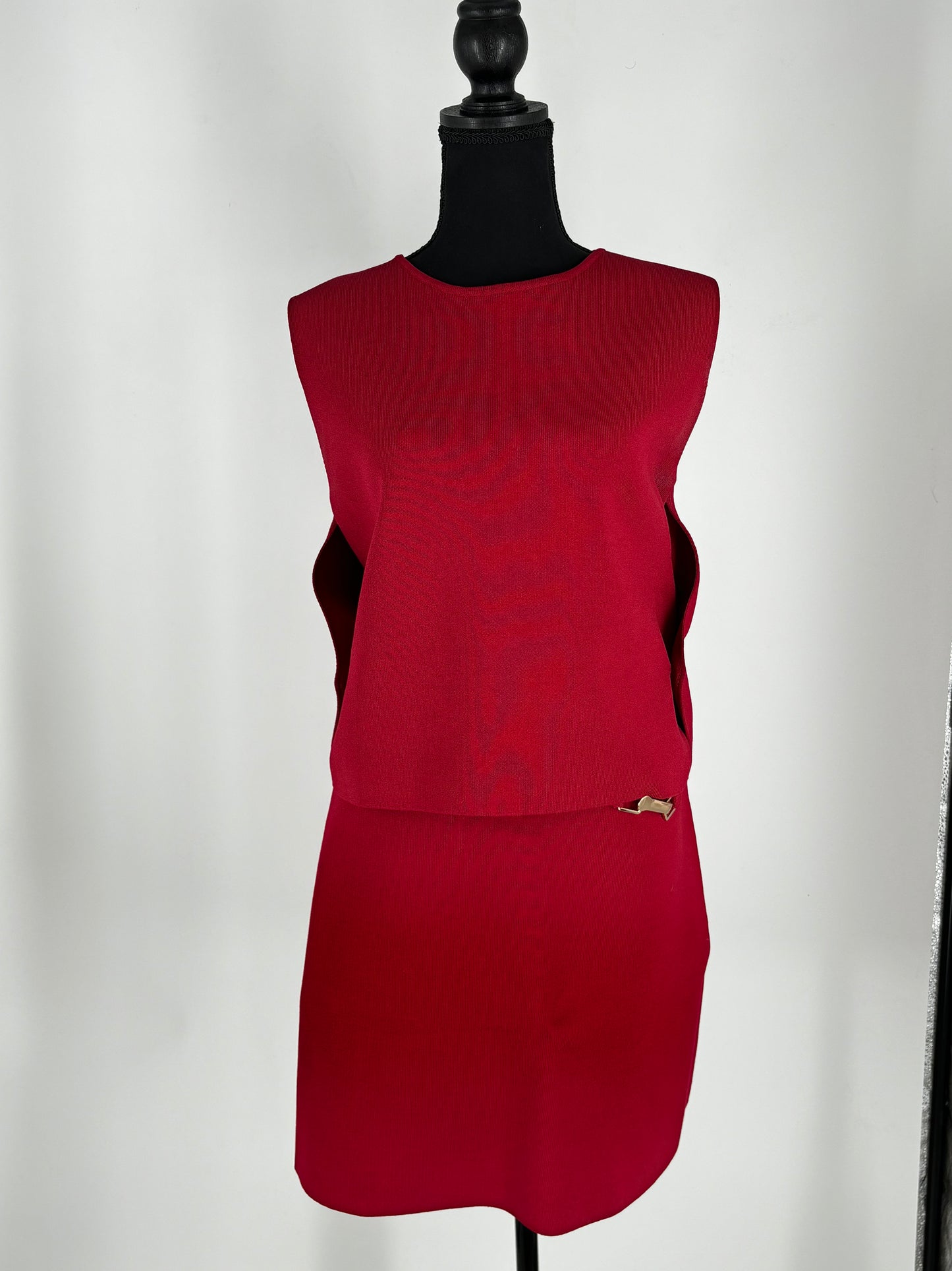 ZARA Women’s Red Two-Piece Set (Sleeveless Top & Skirt) – Size L