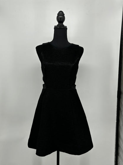 Halston Women’s Black Sleeveless Dress – Size 4