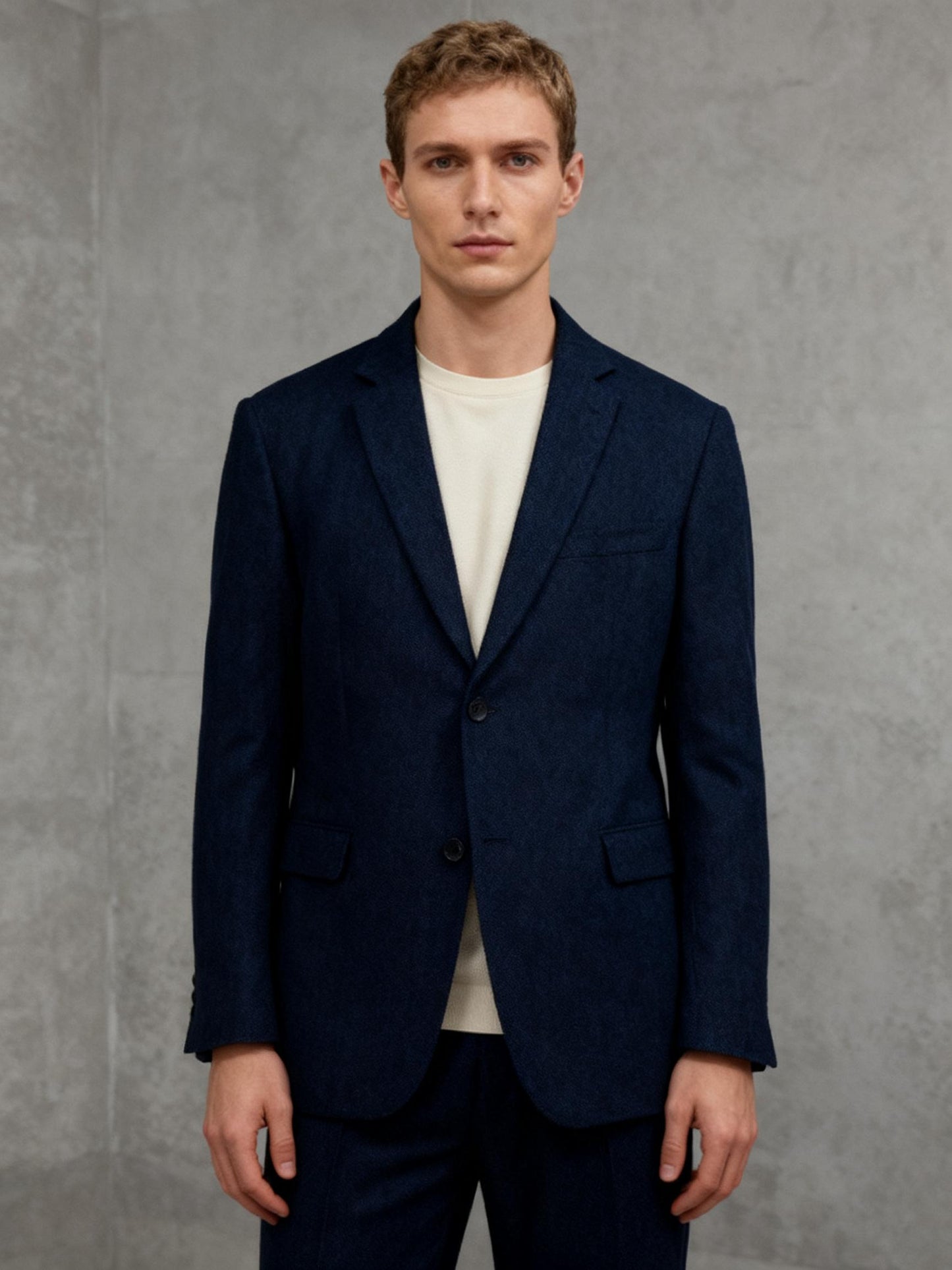 Men’s Navy Blue Blazer And Pants – Size M