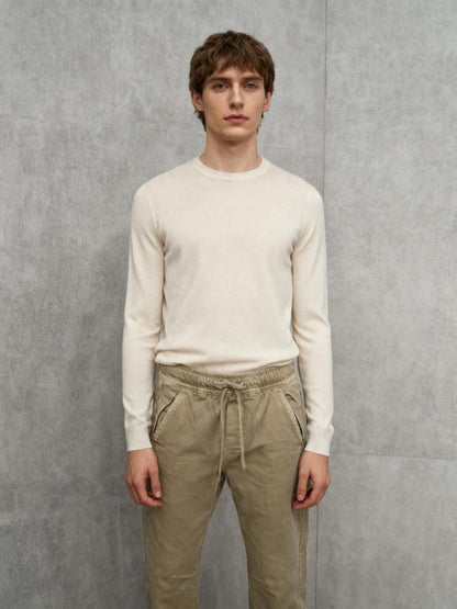 Men’s Khaki Cargo Pants – Size 9