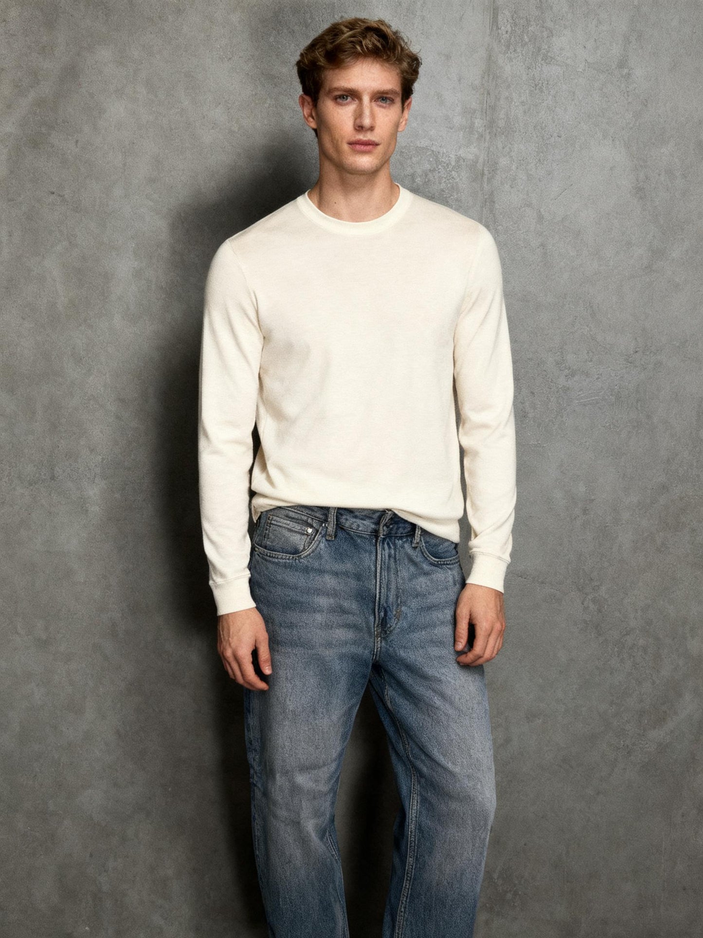 Men’s Blue Loose Fit Jeans – Size 30/32