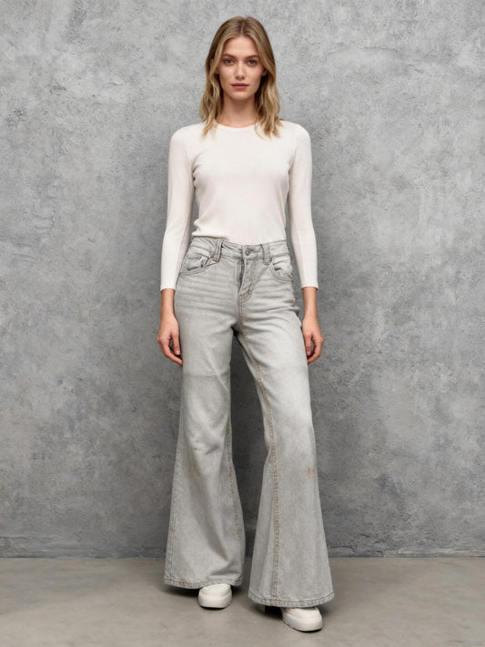 Women’s Gray Denim Jeans – Size 11/12