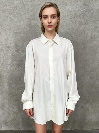 Women’s White Button-Up Shirt – Size XL