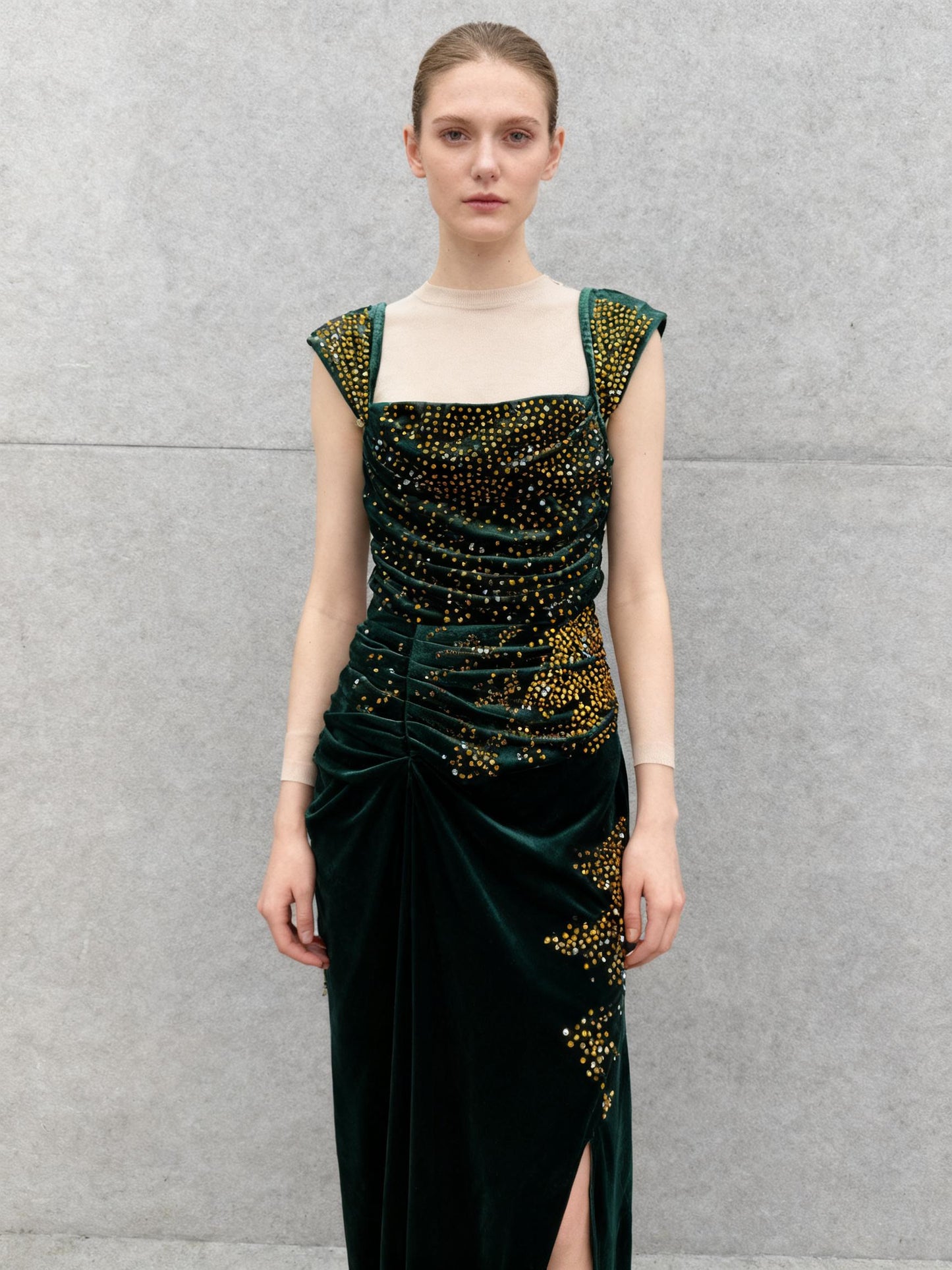 Women’s Black Train Evening Gown – Size L