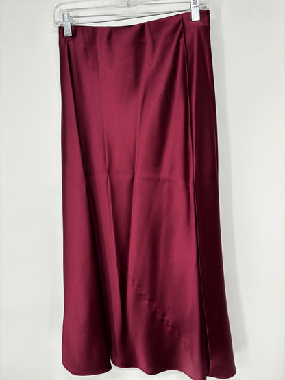 Zara Women’s Burgundy Midi Skirt size s