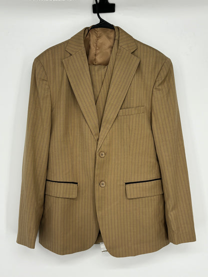 Men’s Brown Yellow Blazer And Pants size L