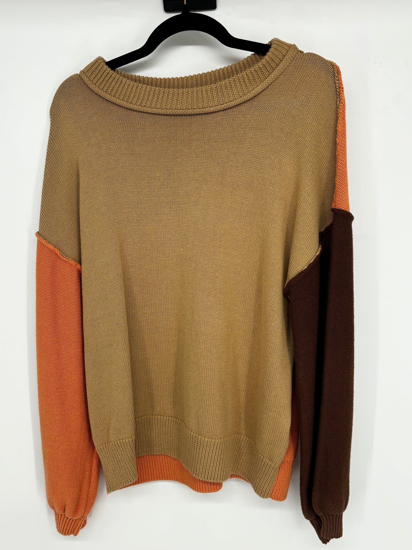 DOKOTOO Women’s Beige Colorblock Knit Sweater size s