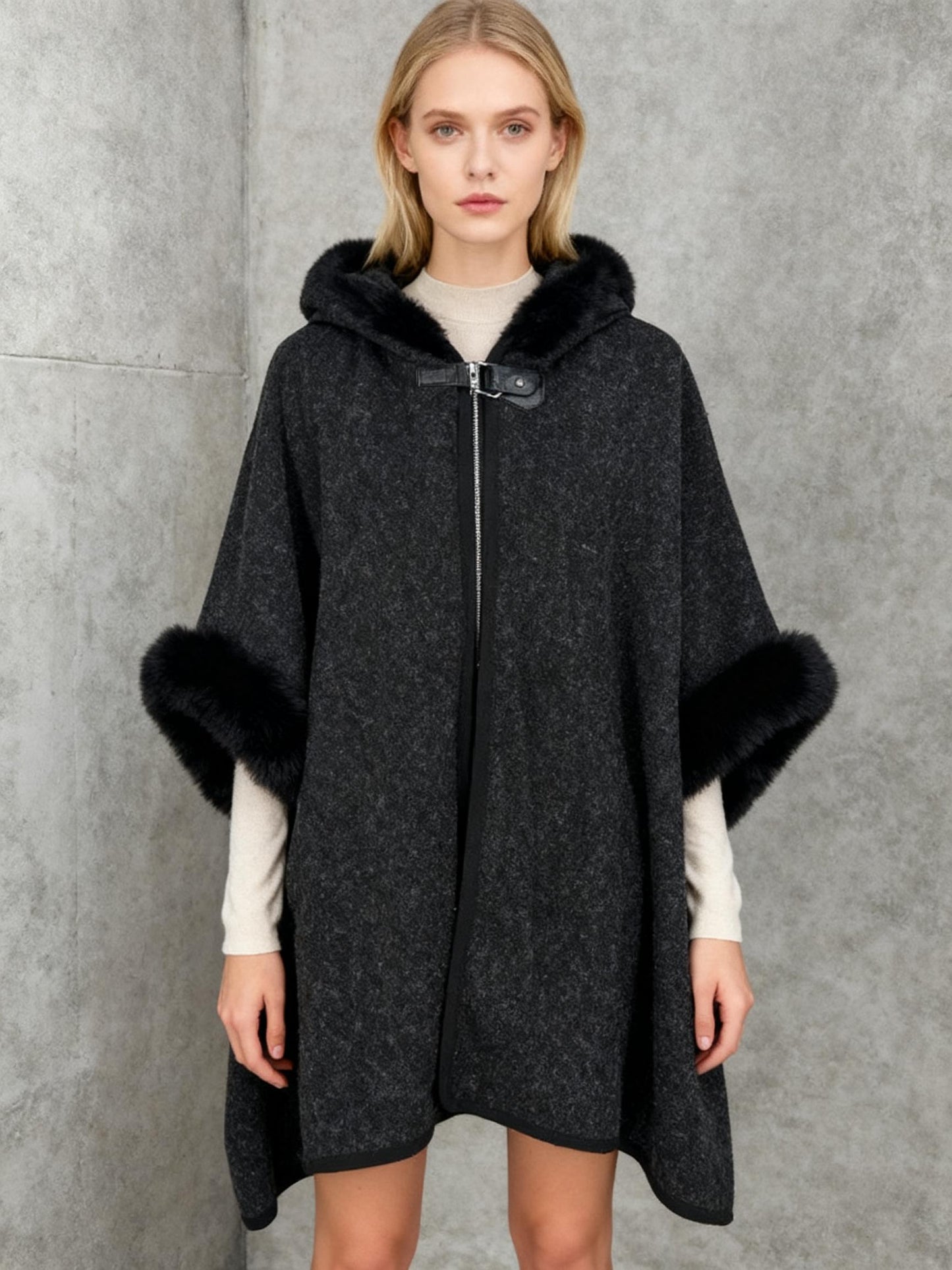 Women's Black Faux Fur Collar Shawl