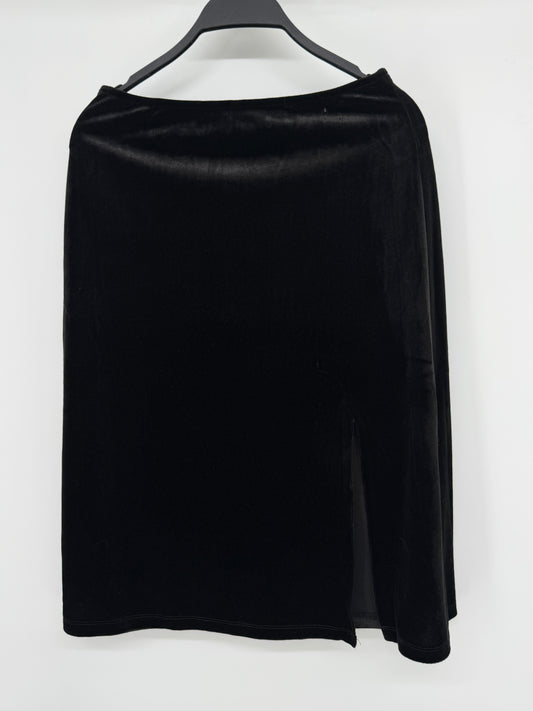 HAVE Black Velvet Skirt – Size S