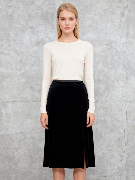 HAVE Black Velvet Skirt – Size S