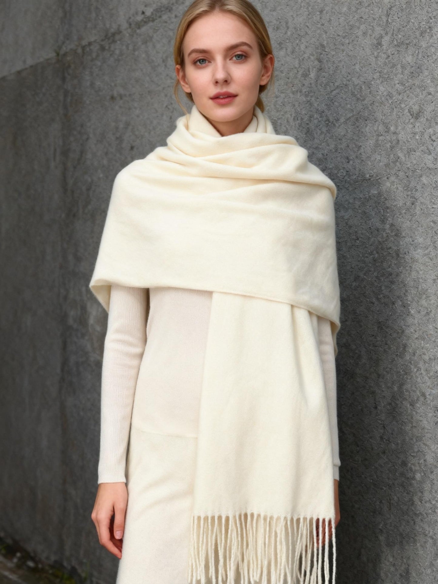 ZARA Women's White Scarf