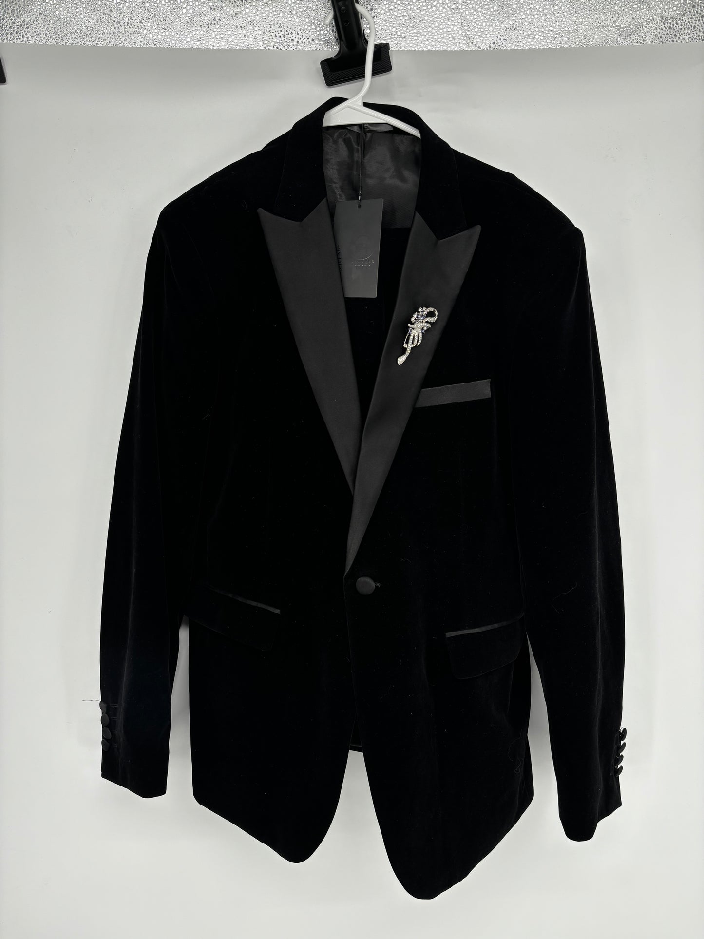 Men’s Black Blazer – Size L