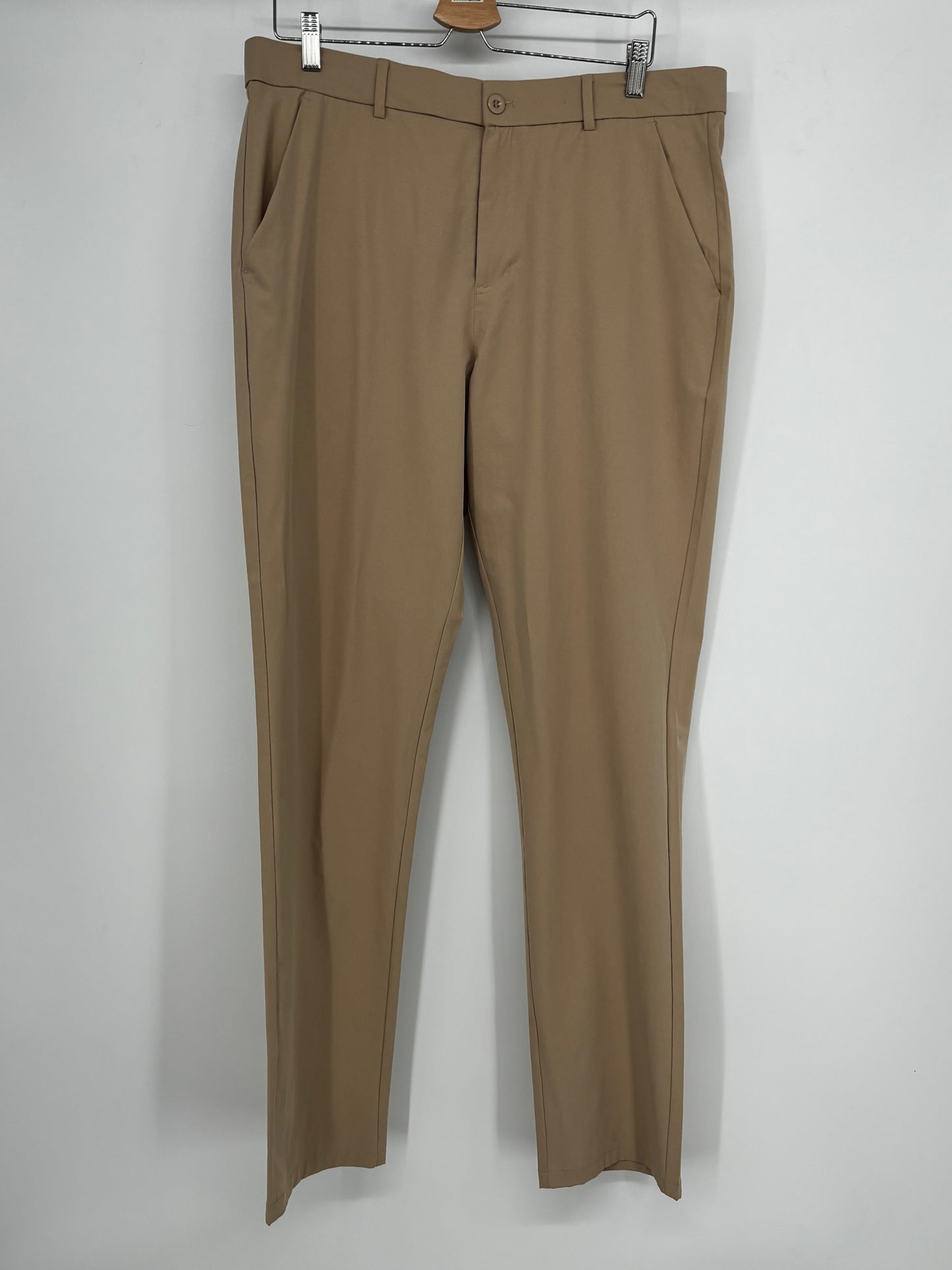 Men’s Khaki Casual Pants – Size 36W x 34L