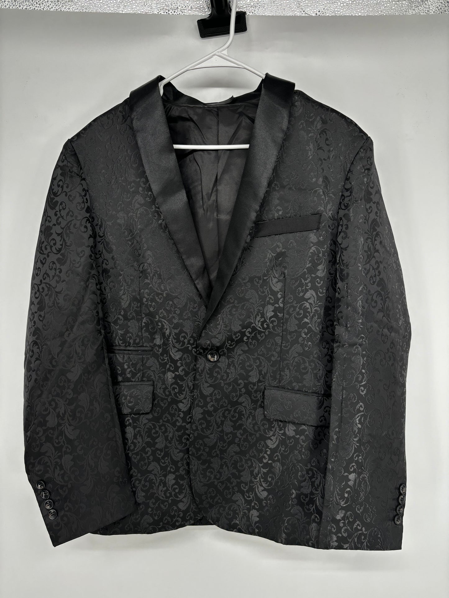 Men’s Black Subtle Pattern Blazer – Size L