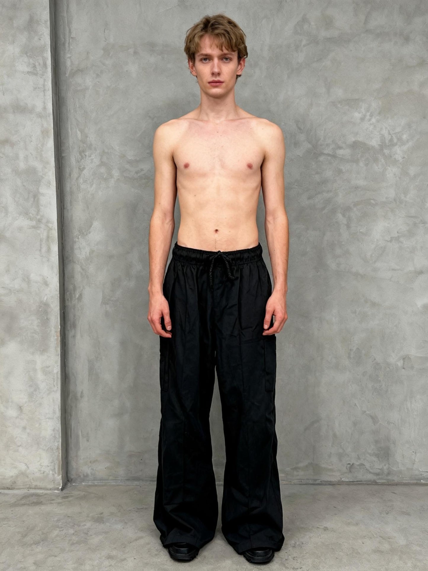 Men’s Black Cargo Pants – Size M