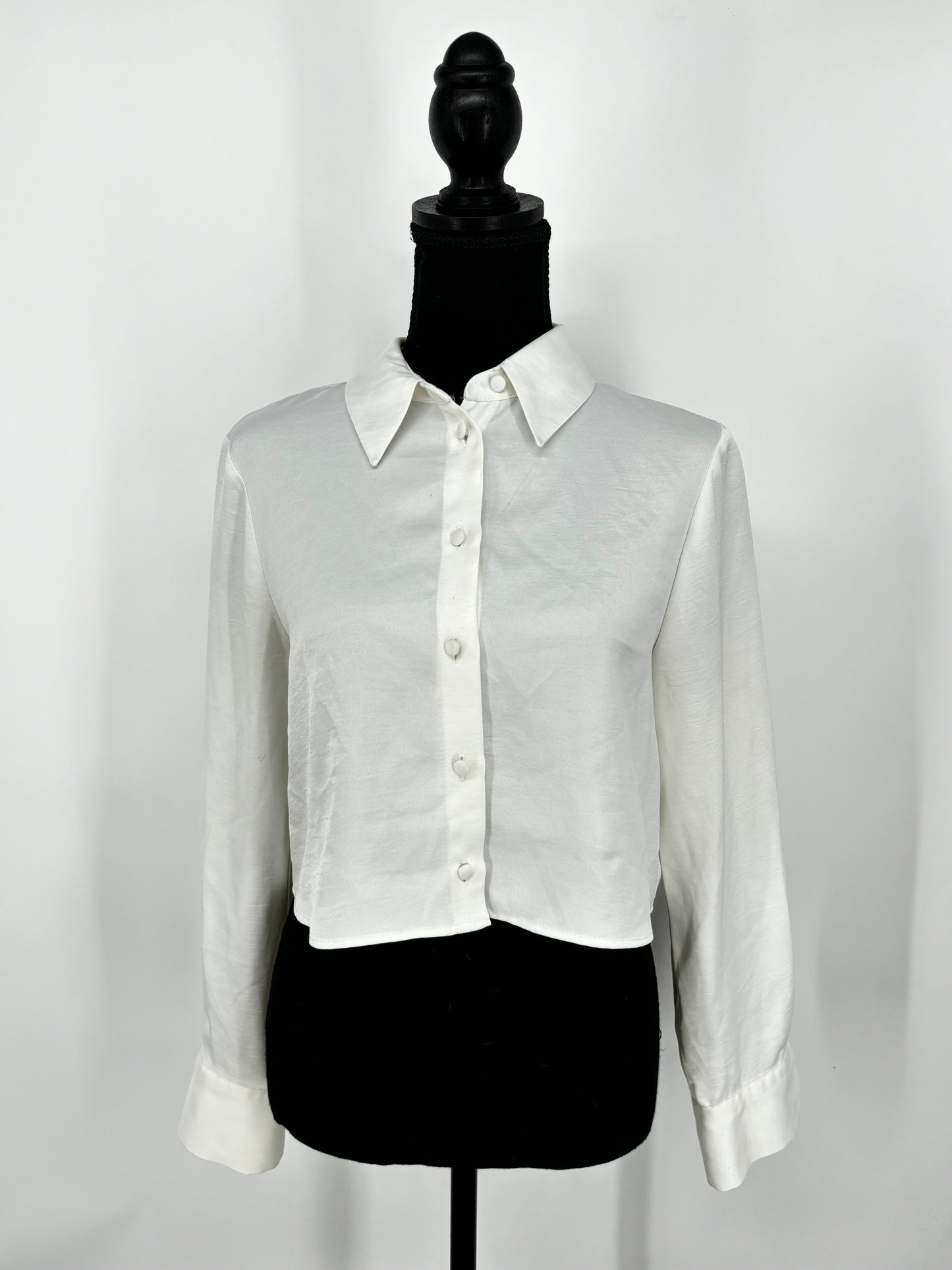 Women’s White Cropped Shirt – Size S