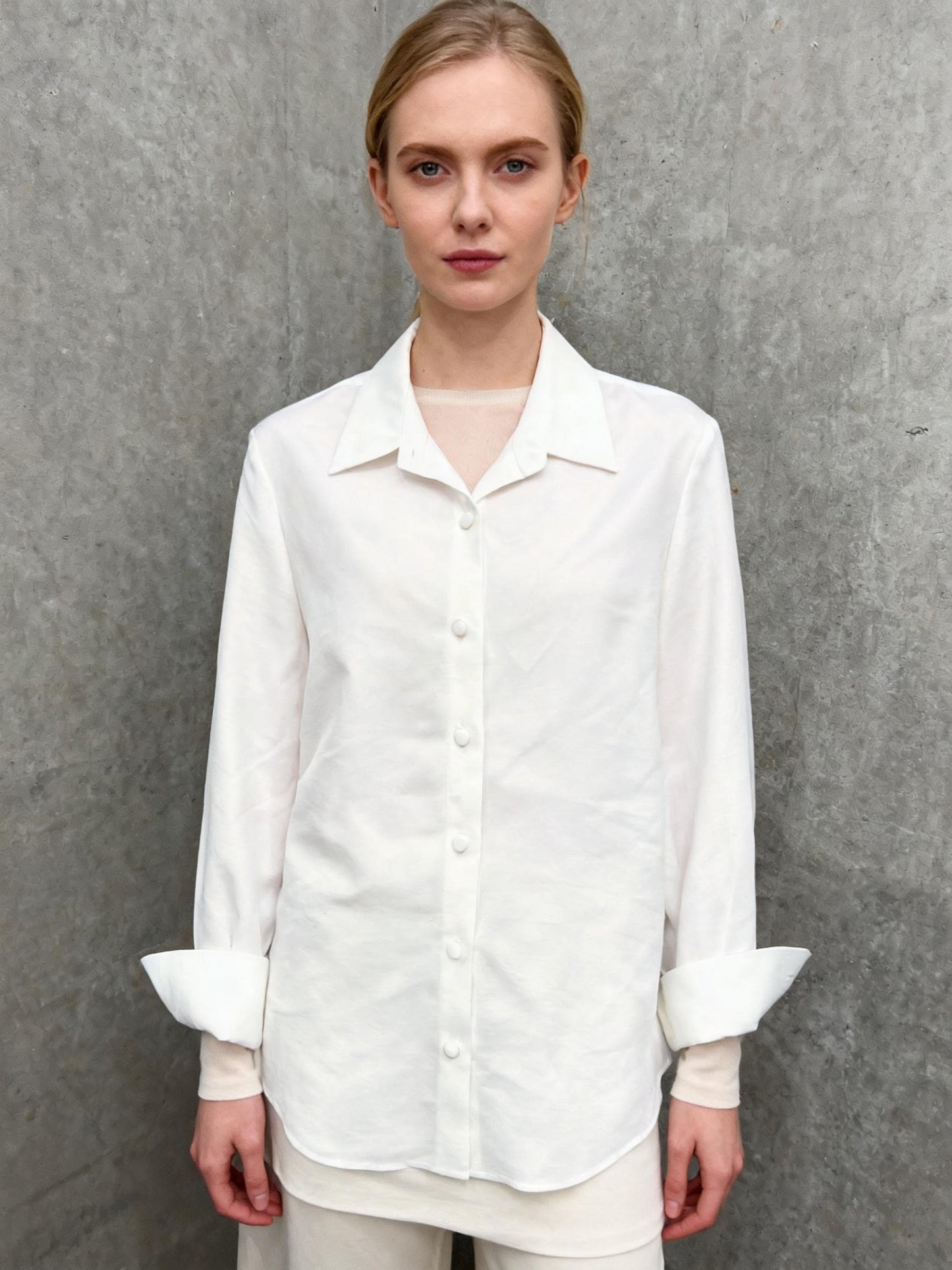 Women’s White Cropped Shirt – Size S