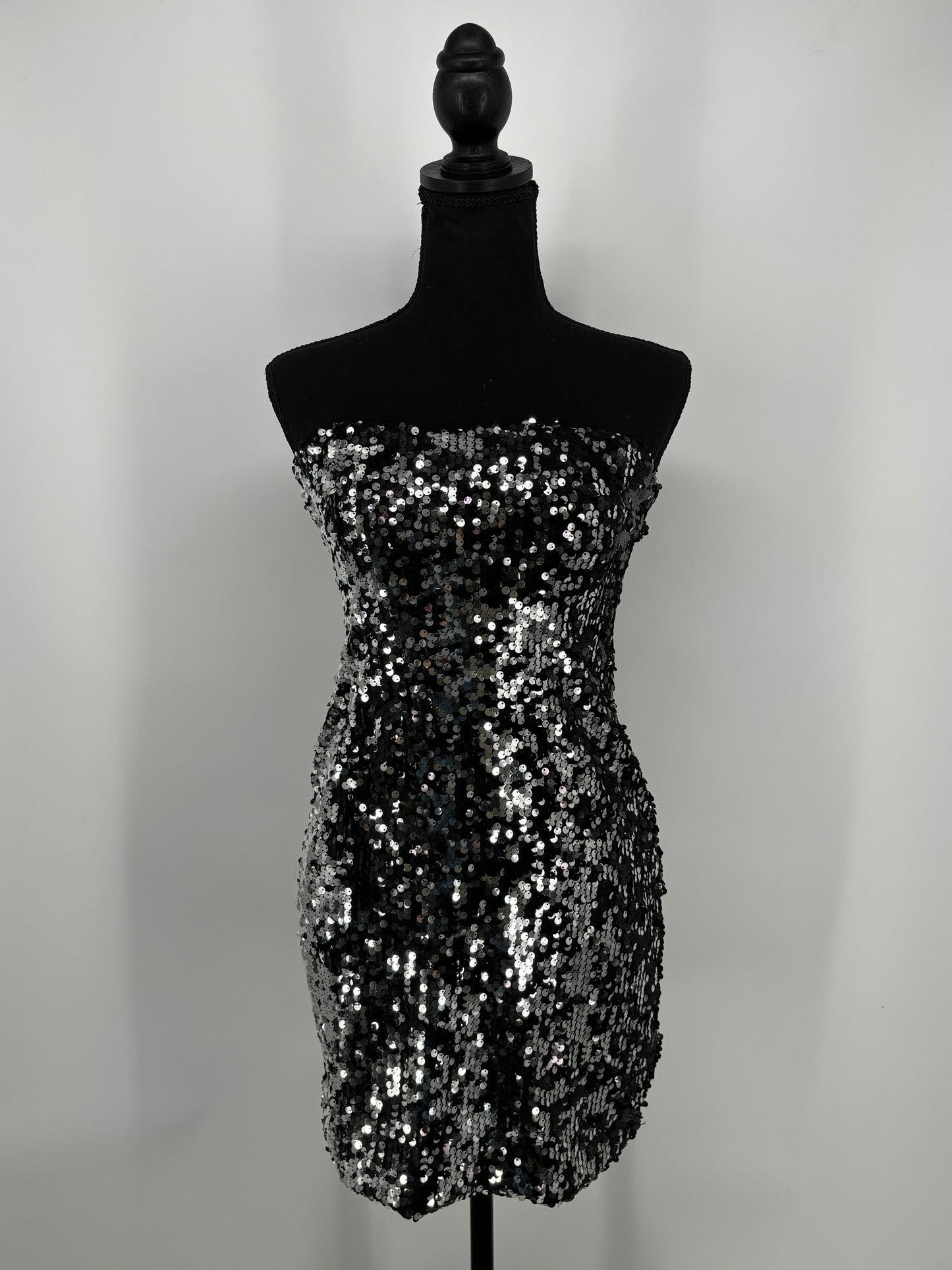 Women’s Silver Sequin Strapless Dress – Size S