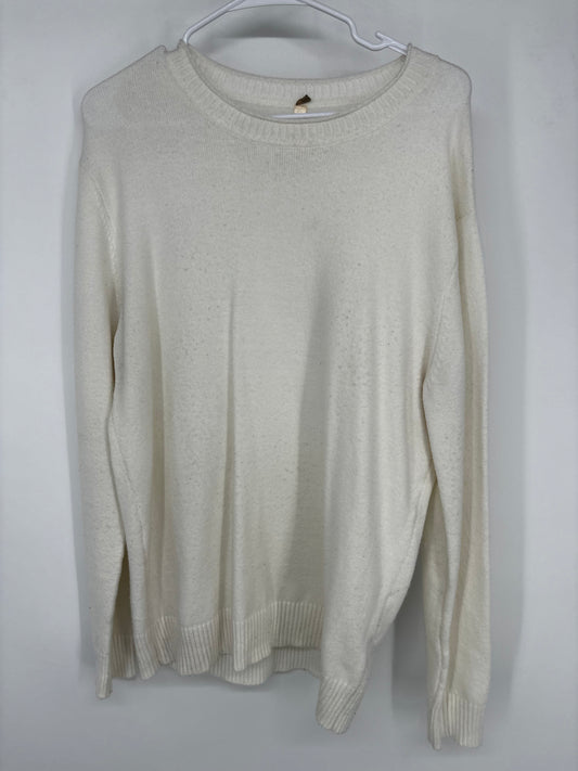 Men’s White Fine Knit Sweater – Size L