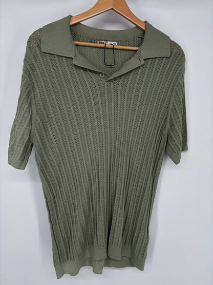 Men’s Green Mesh Tee – Size L