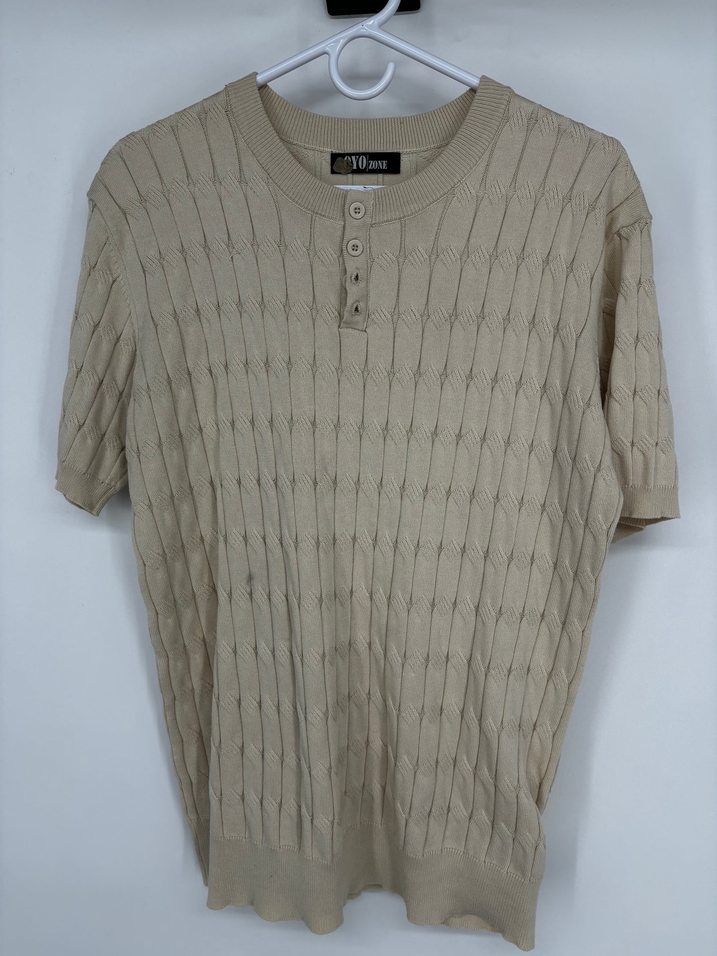 Men’s Light Brown Knit Short Sleeve Sweater – Estimated Size M