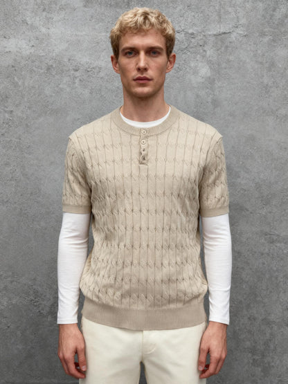 Men’s Light Brown Knit Short Sleeve Sweater – Estimated Size M