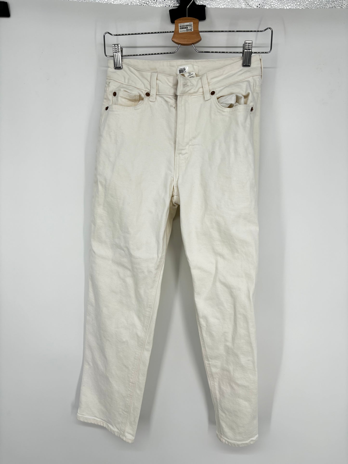 Men’s White Denim Jeans – Size 2