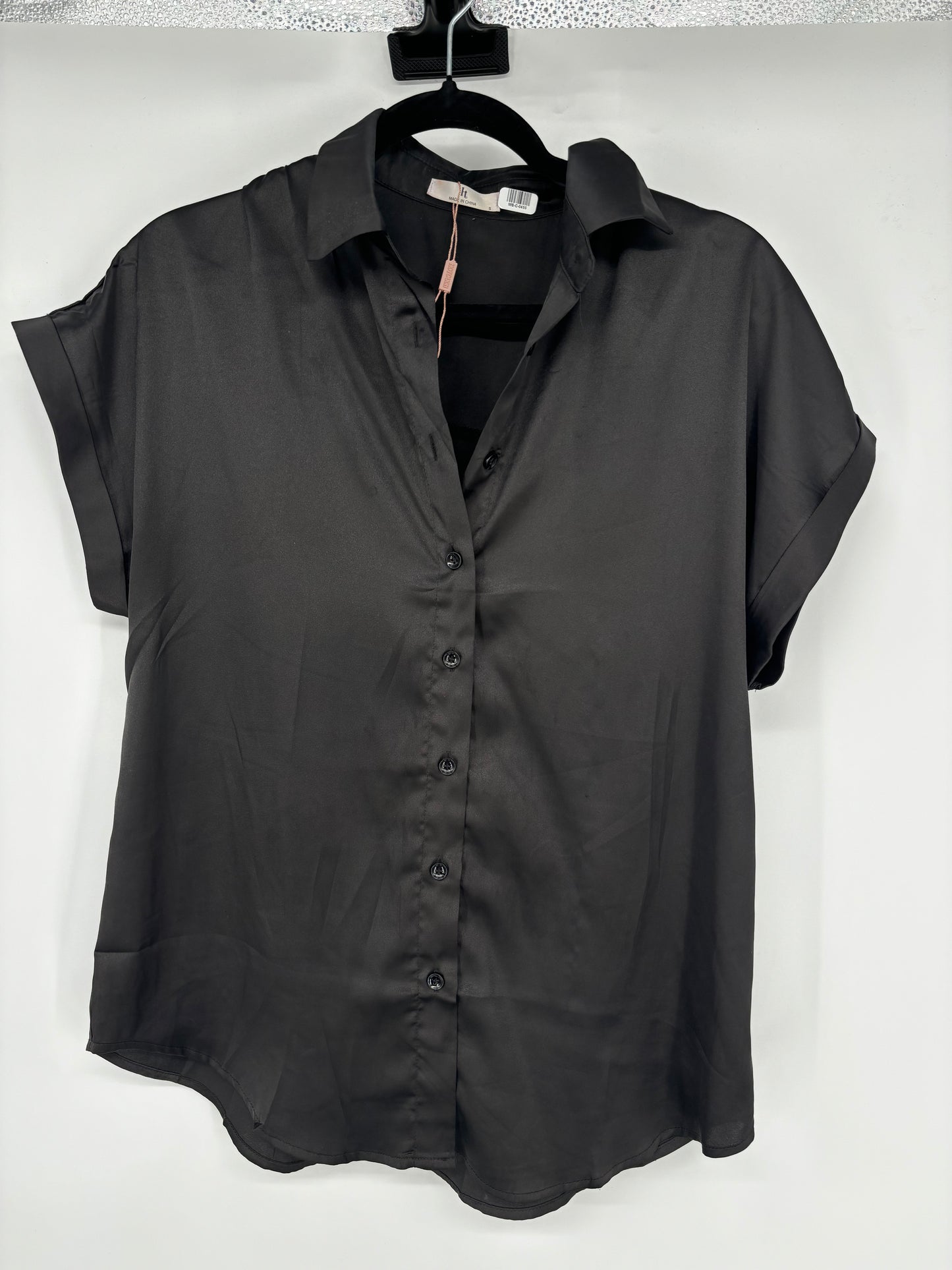 Women’s Black Short Sleeve Button-Up Shirt – Size S