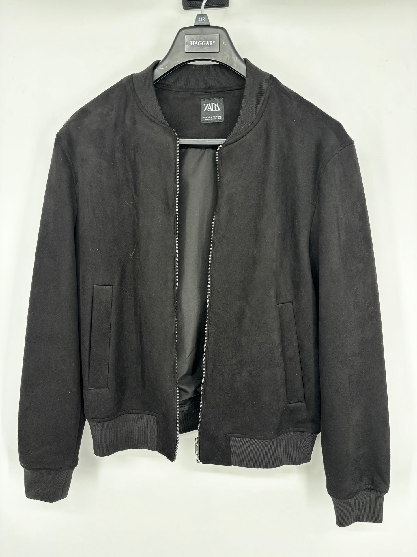 ZARA Men’s Black Short Jacket – Size M