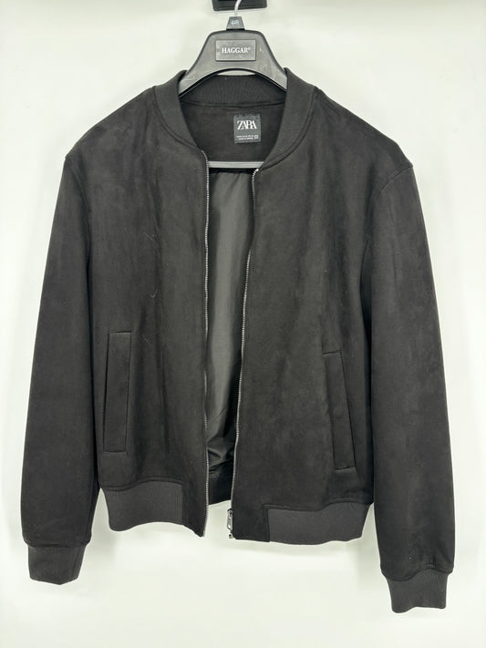 ZARA Men’s Black Short Jacket – Size M
