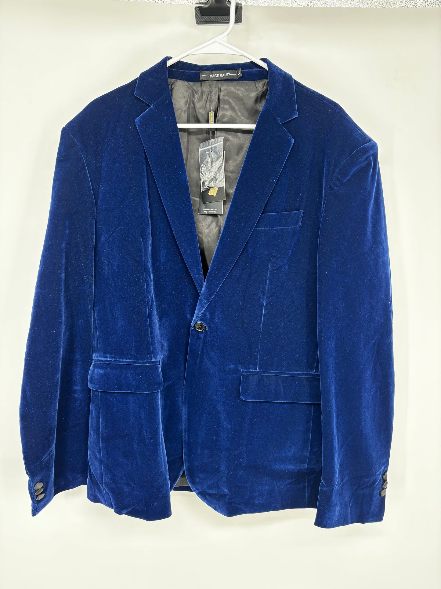 Men’s Blue Velvet Blazer – Size L