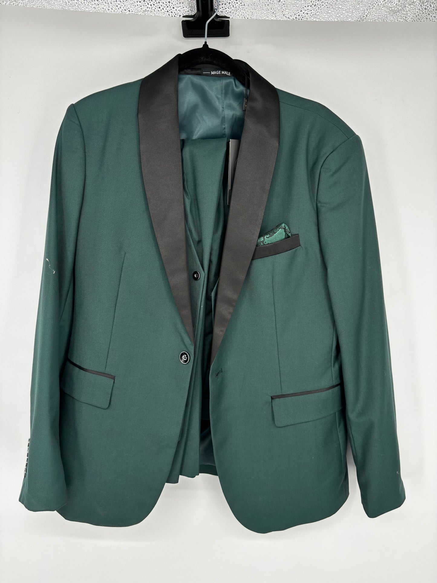 Men’s Green Blazer – Size M