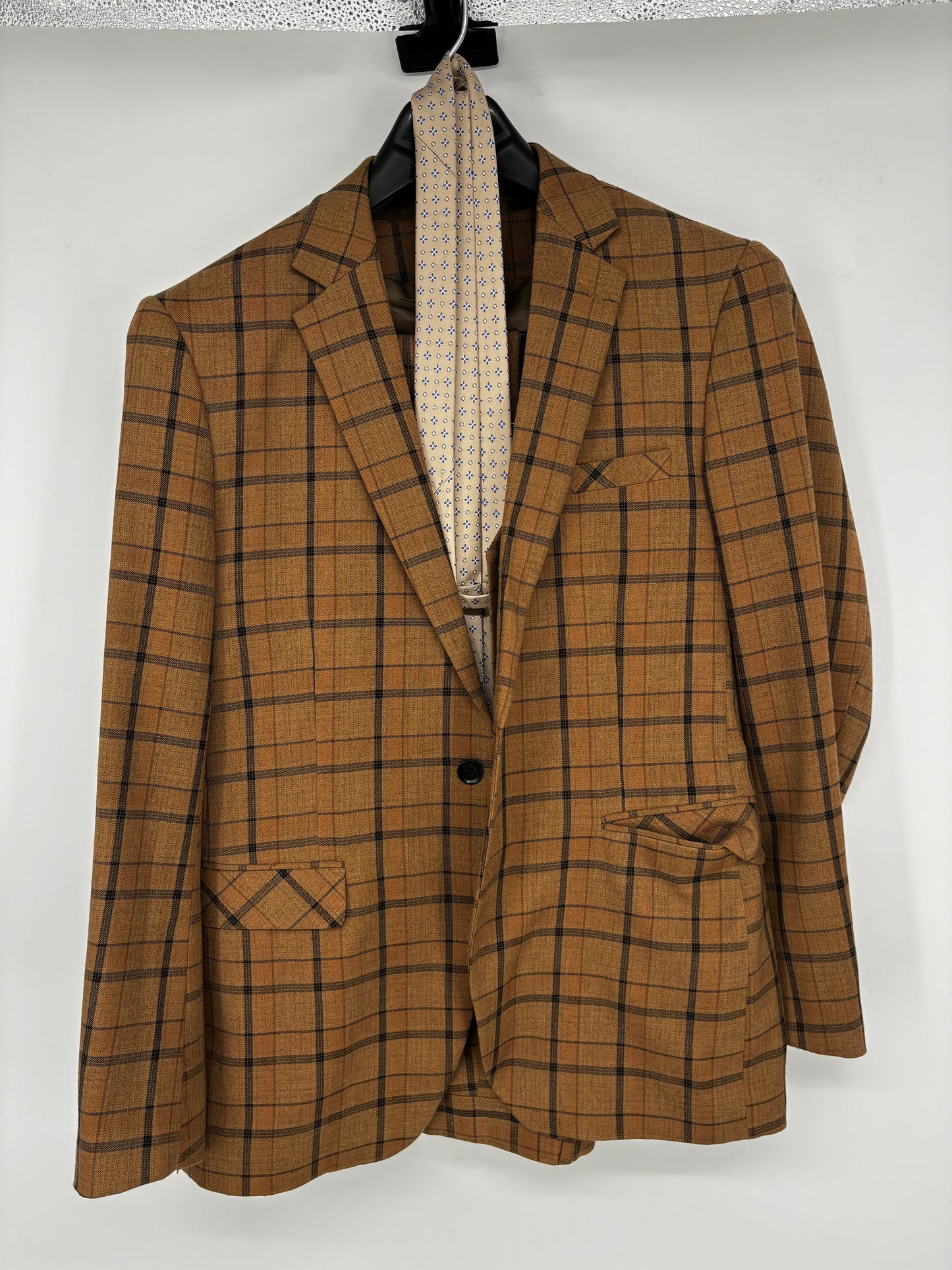 Men’s Brown Plaid Blazer – Size 40