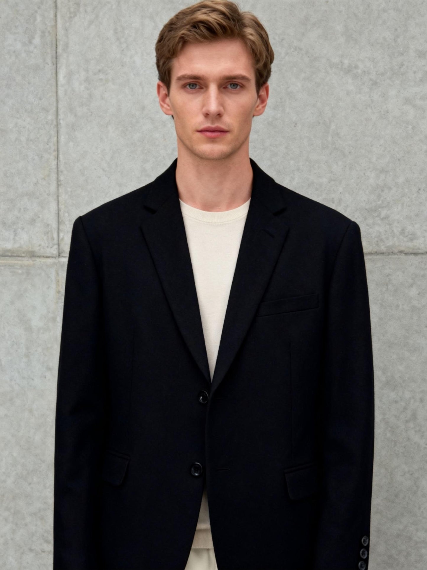 Men’s Black Blazer – Size M