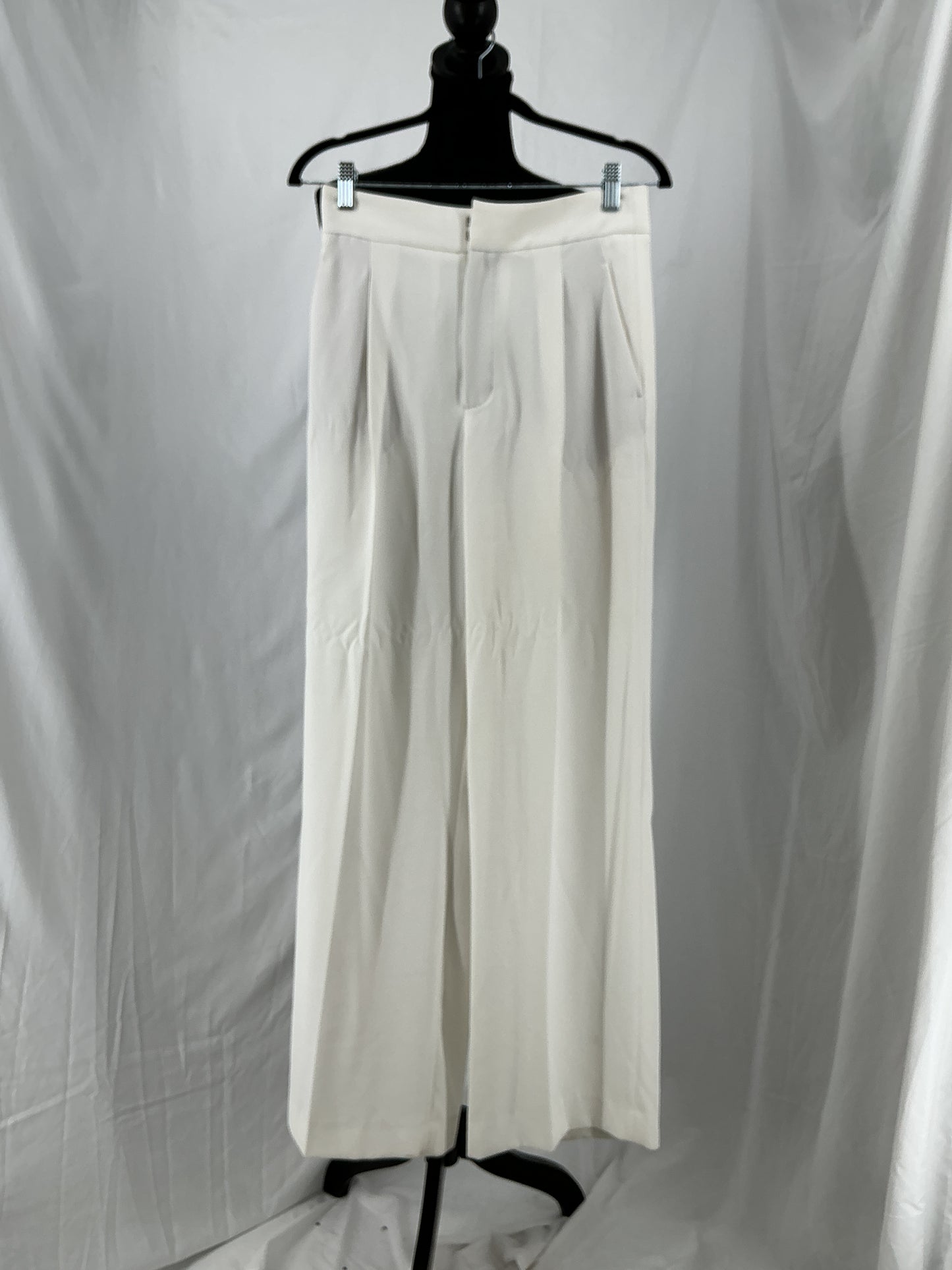 ZARA White Pants Size XS