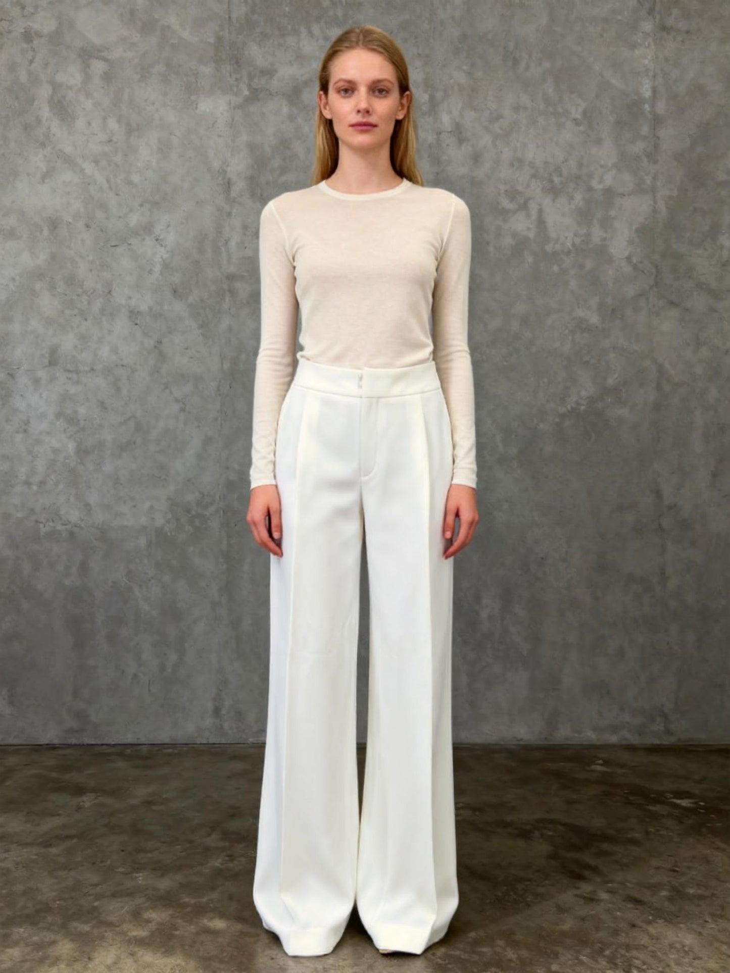 ZARA White Pants Size XS