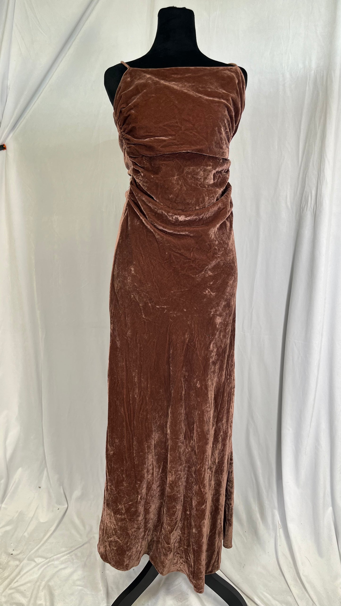 Taylor Womens Velvet Spaghetti Strap Slip Midi DressCasual Dress  Size S