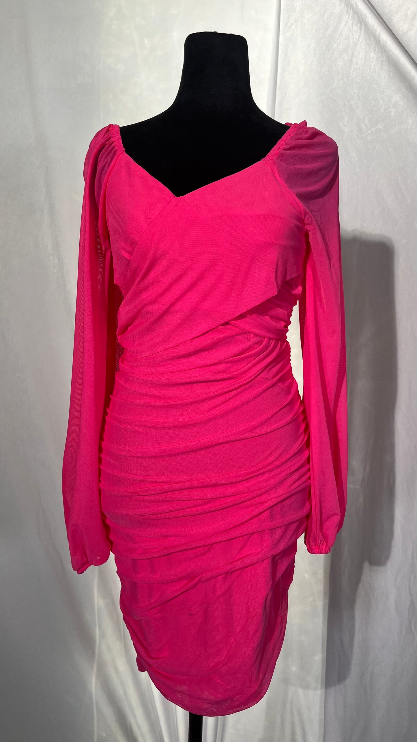 WAFIYAH FASHION Fuchsia Pink V-Neck Knitted Dress, Long Sleeves, Knee Length Size M