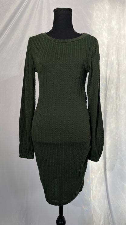 Long Green Long Sleeve Dress Size S