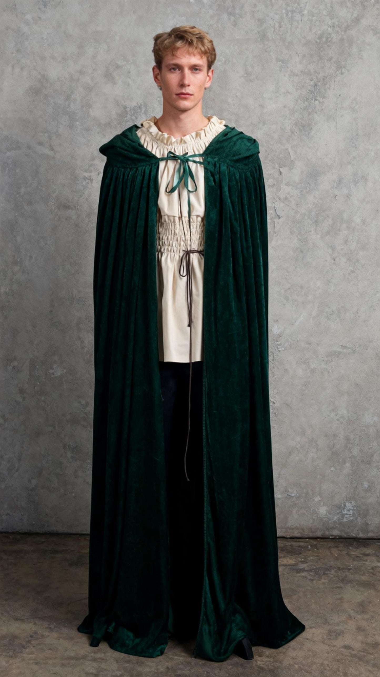 Hunter Emerald Green Crushed Velvet Full Length Hooded Cape - Size M