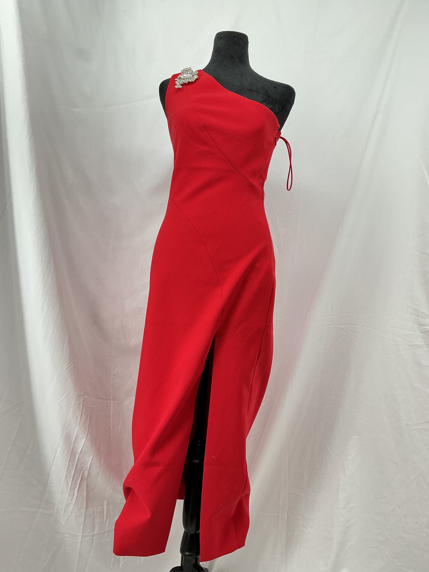 Red Sleeveless Long Dress Size 2