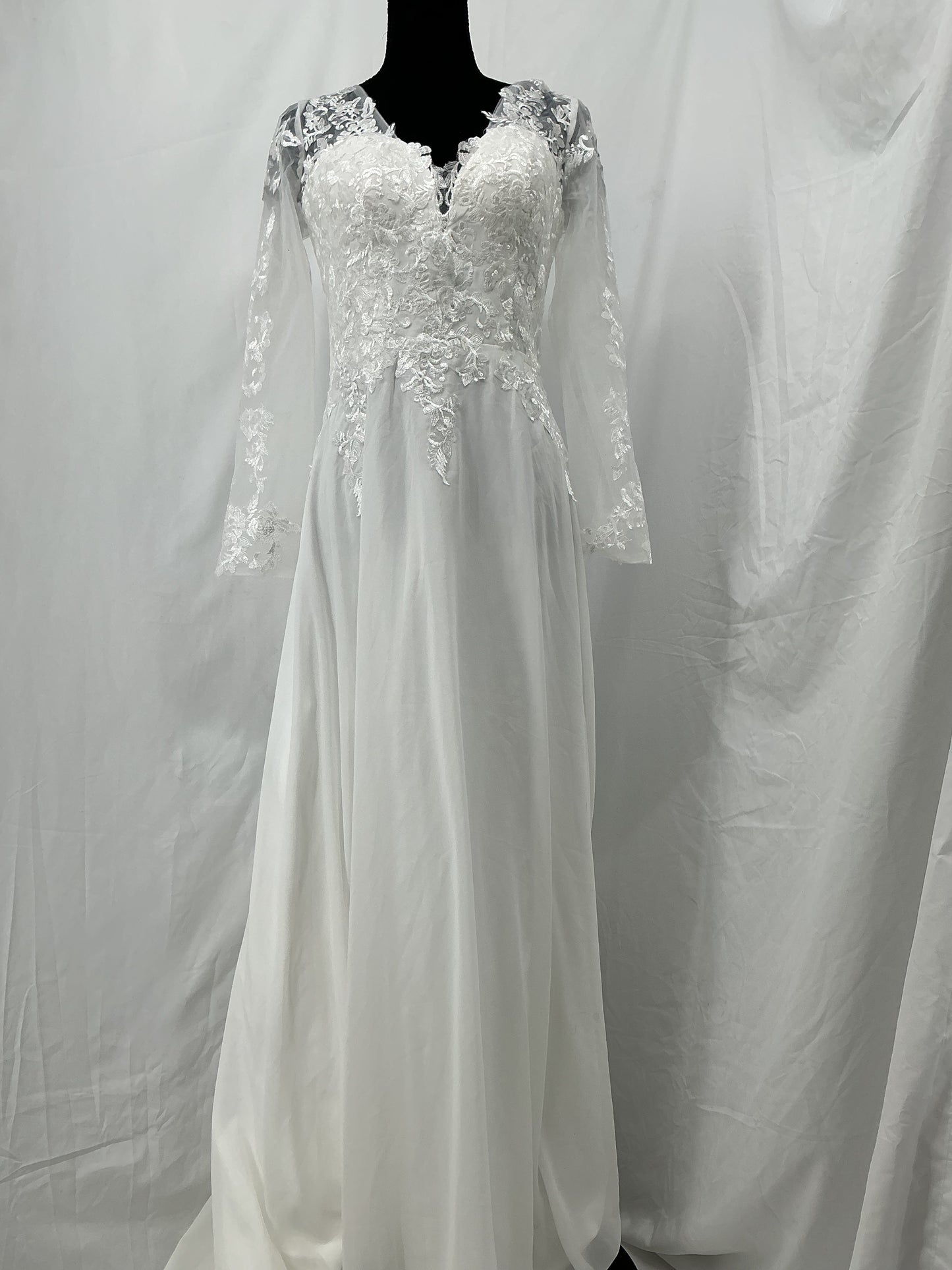 White Lace Long Dress Size 6