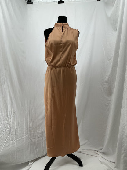 Pretty Garden Tan Dress Size M