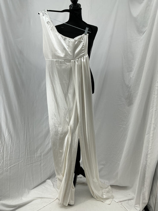 White Satin Pants With One-shoulder Top Size S