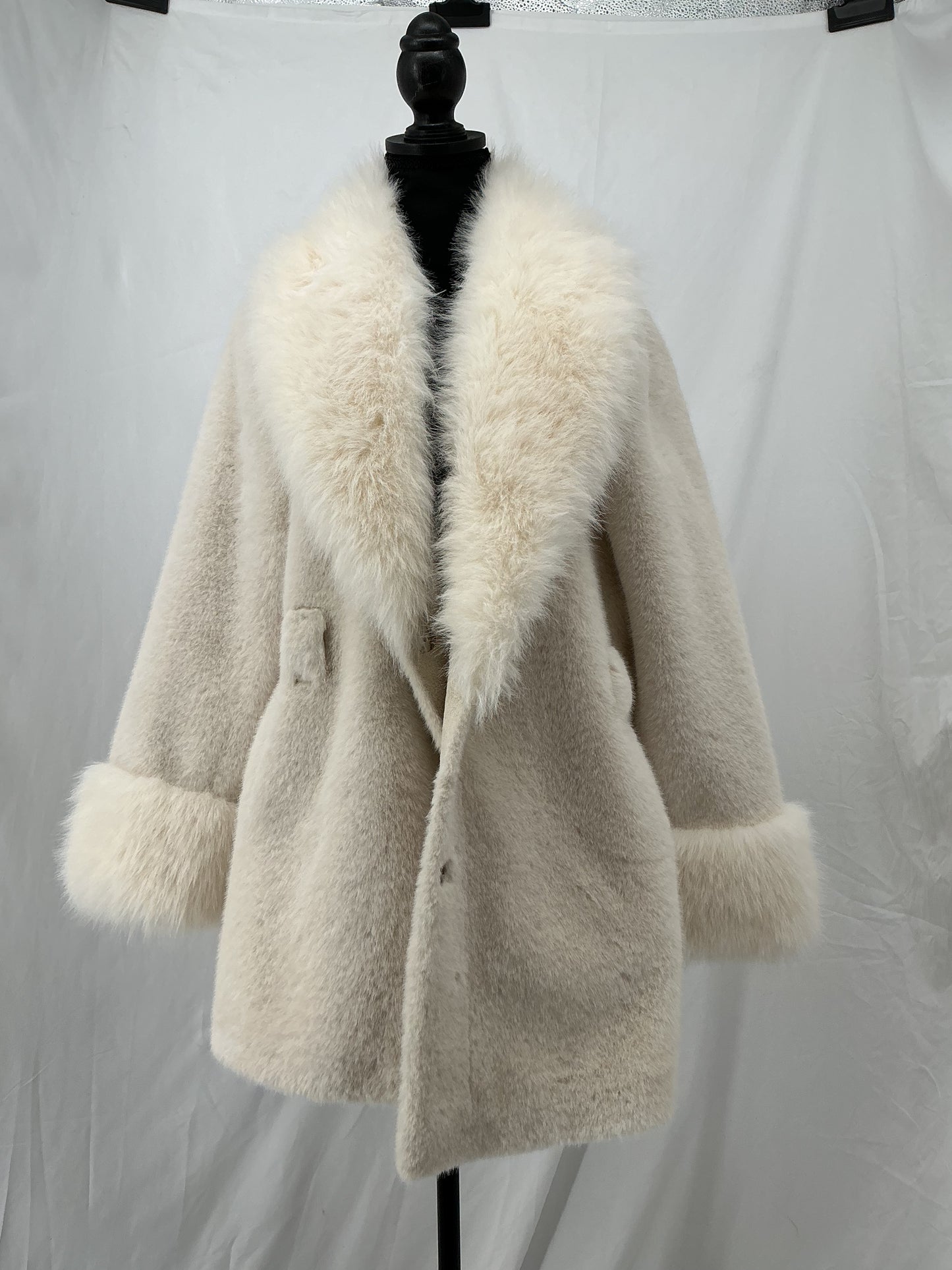 ANEWSTA Beige Coat With Fur Collar Size S
