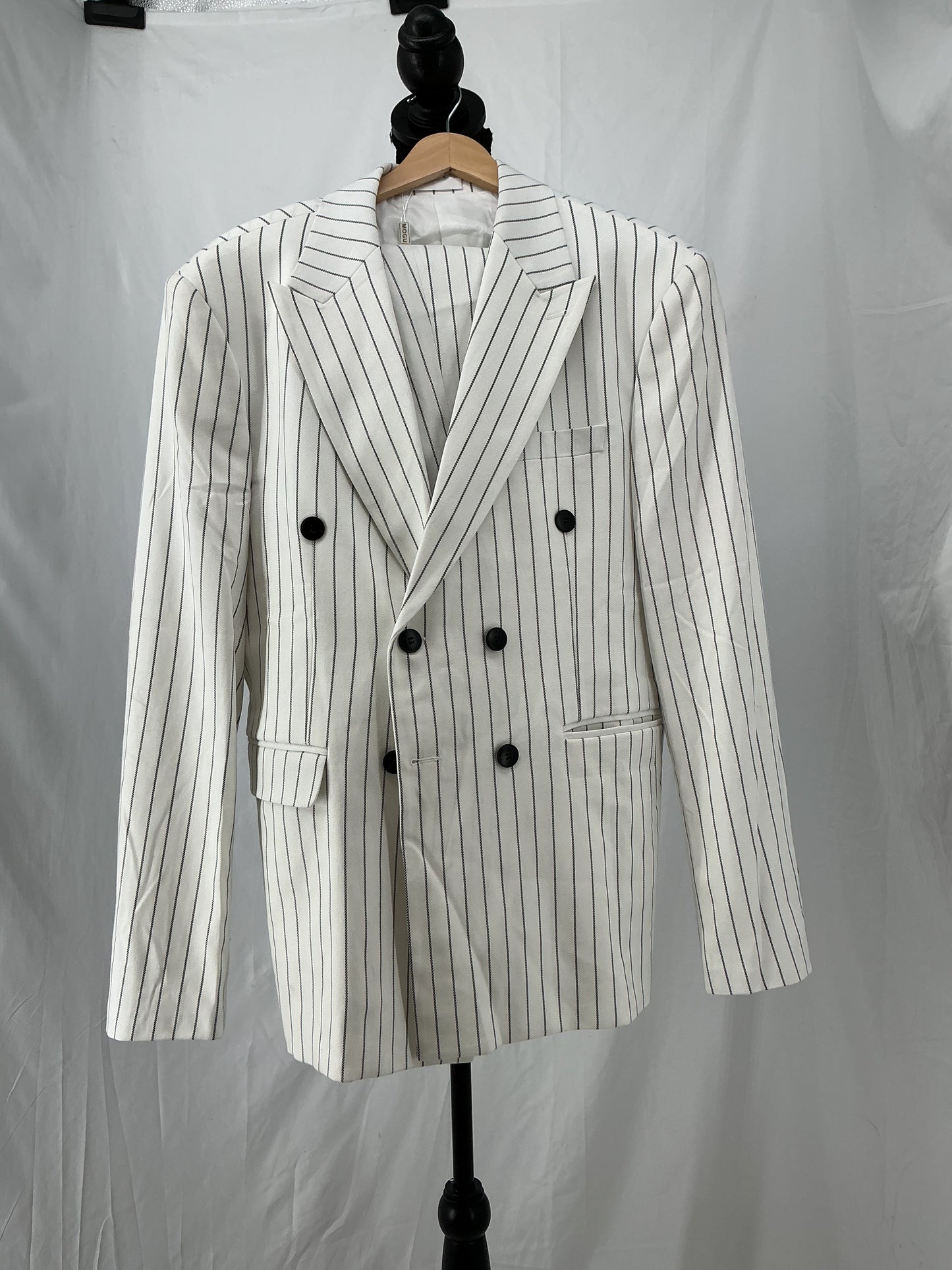 White Pinstripe Blazer Size 40 Large
