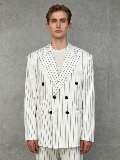 White Pinstripe Blazer And Pants Size 40 Large