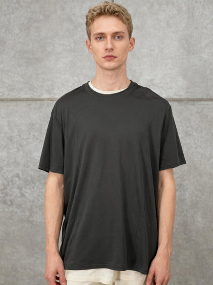 REALESSENTIALS Black T-Shirt Size L