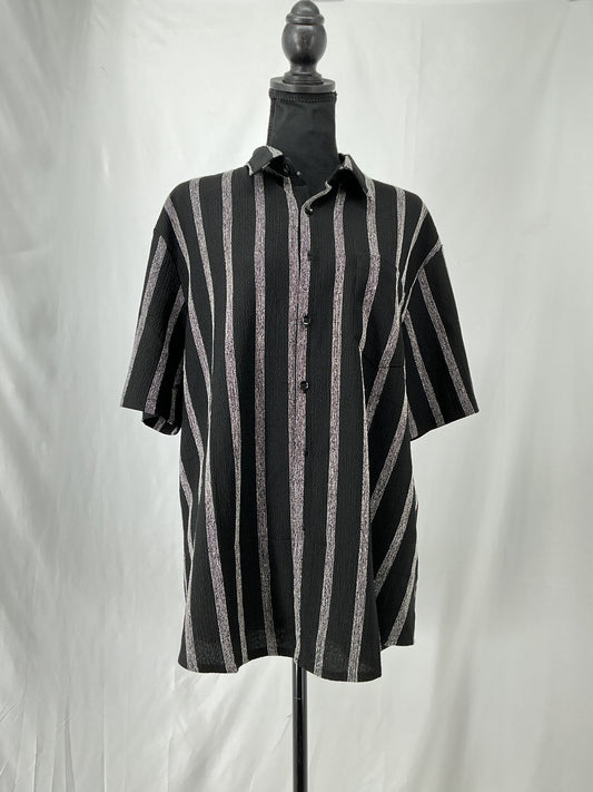 VATPAVE Black And Grey Striped T-Shirt Size L