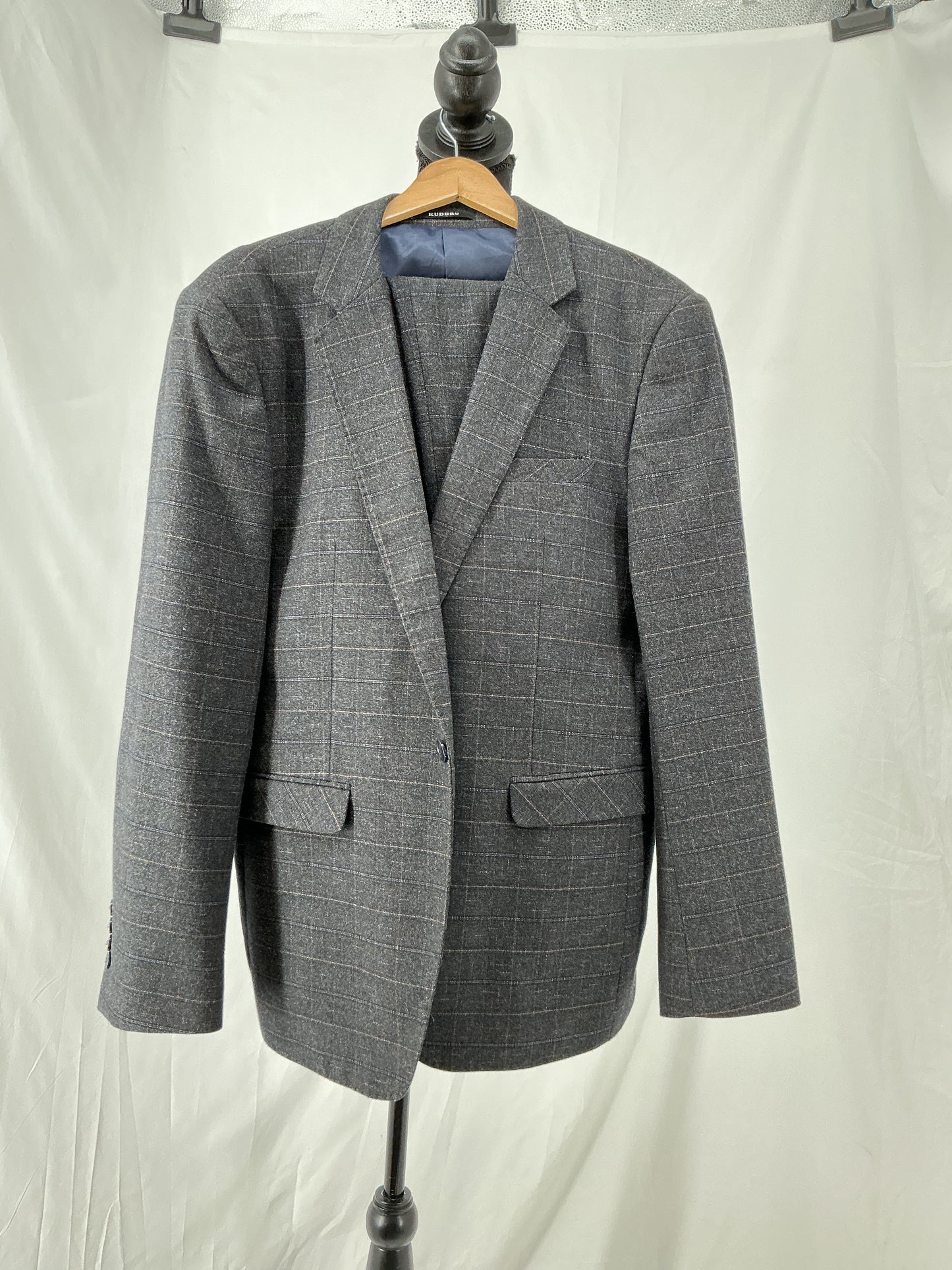 Grey Cherkered Blazer Size M